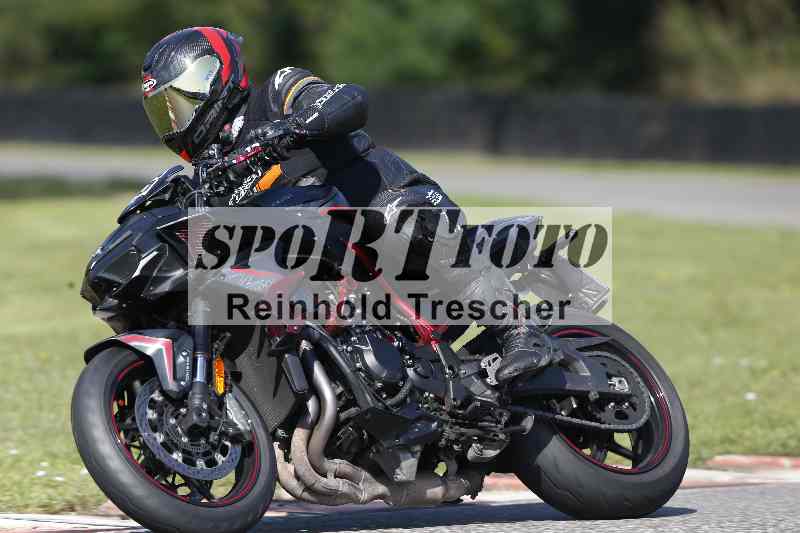 /44 09.08.2025 Plüss Moto Sport ADR/Freies Fahren/36